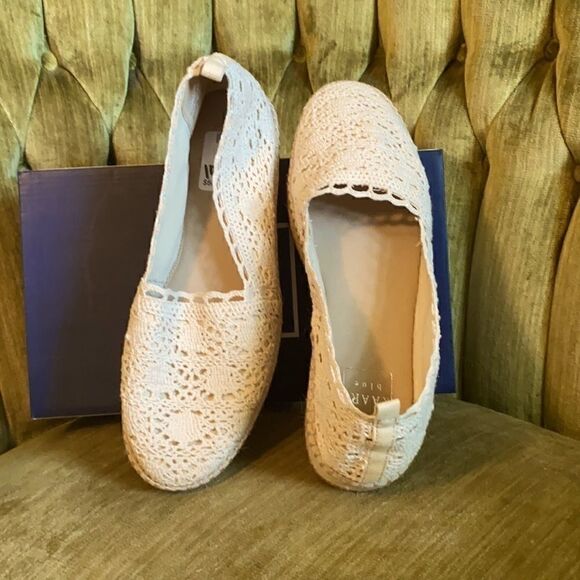 Kaari Blue, Ivory slip on’s. Women’s 10. - Picture 3 of 5